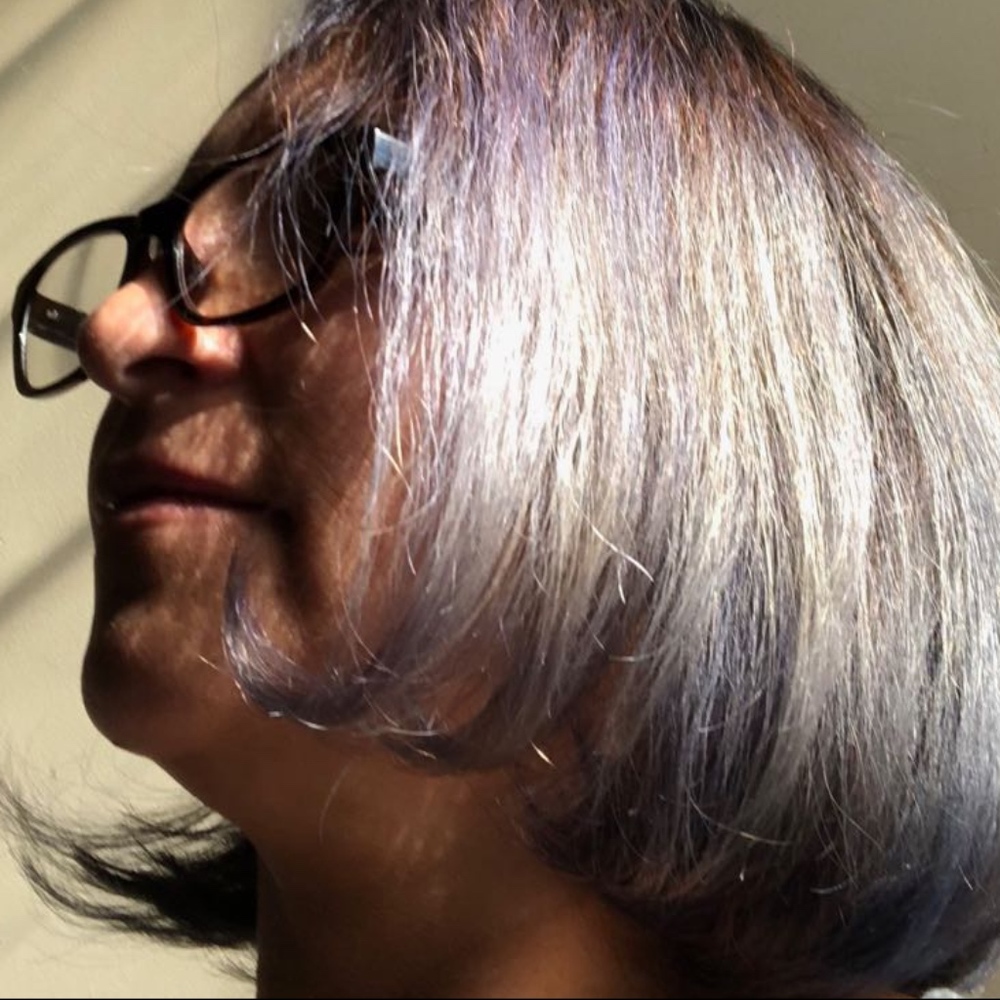 Meet your Posher, Claudia c